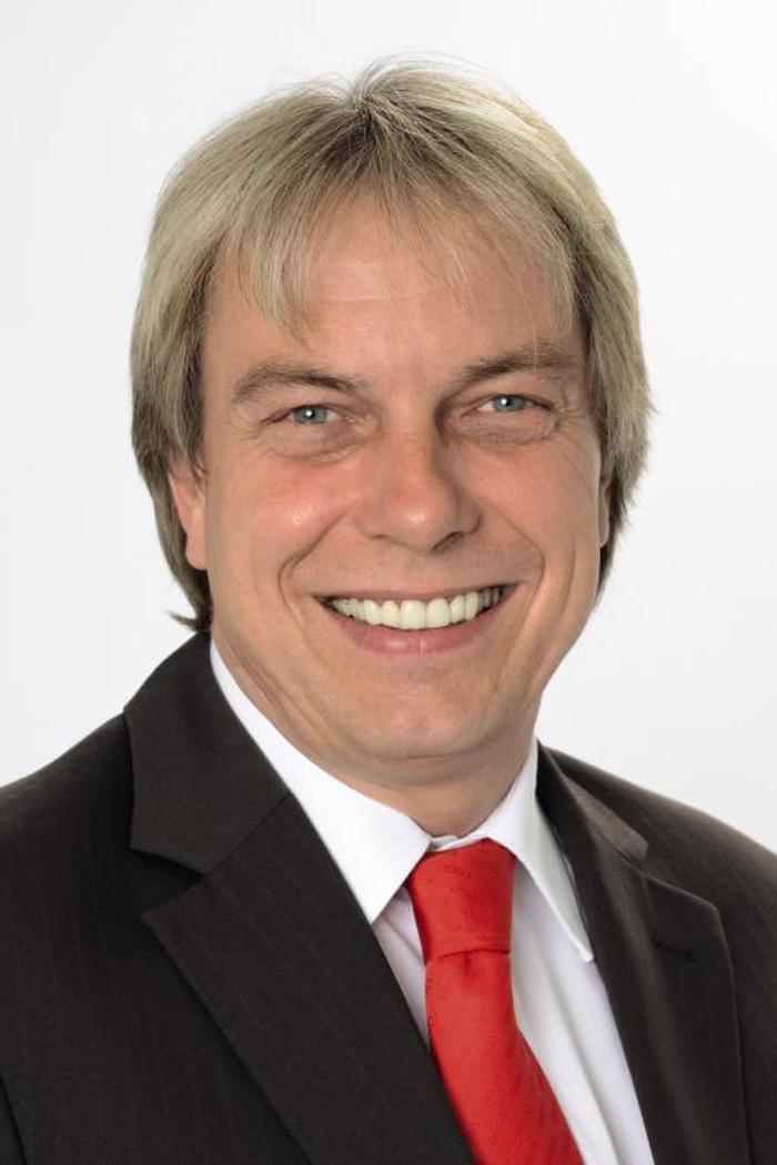 ERGO Versicherung Frank Rütten, Emmericher Straße in Kleve