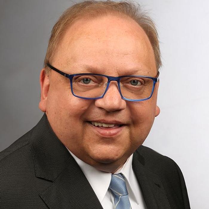 ERGO Versicherung Helmut Iwaskiw, Ingolstädter Straße in Manching