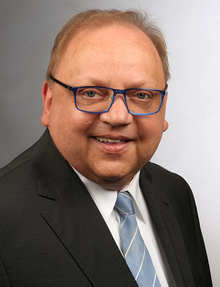 ERGO Versicherung Helmut Iwaskiw, Ingolstädter Straße in Manching