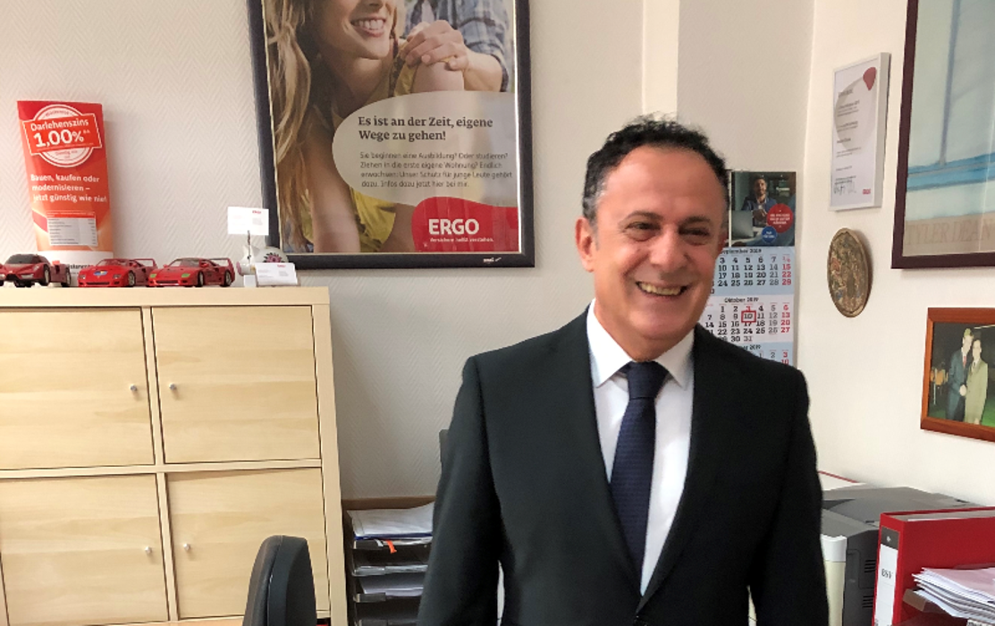 ERGO Versicherung Ibrahim Öksüz, Emscherstraße in Duisburg