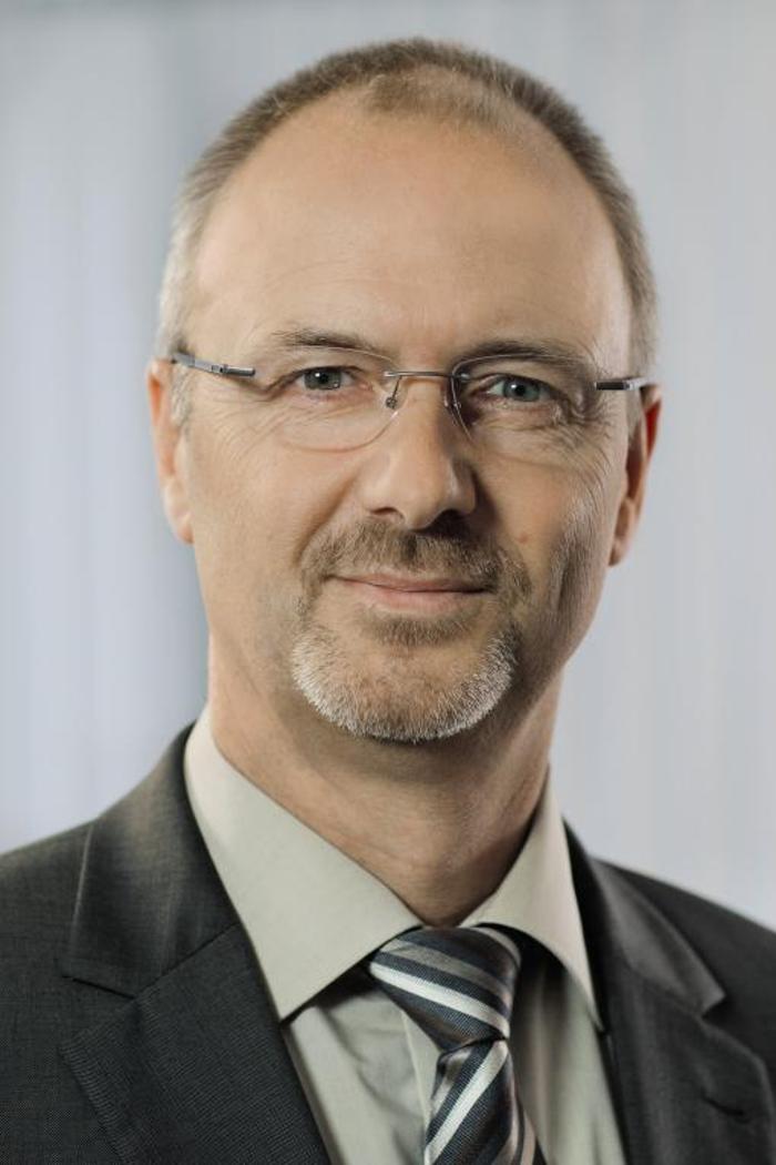 ERGO Versicherung Gerrit Haken, Rosenstraße in Weener