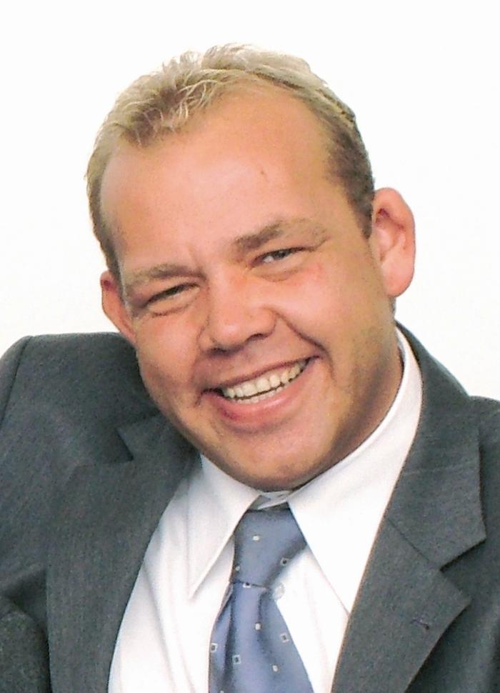 ERGO Versicherung Bernhard Ebnet, Messerpaint in Vohenstrauß