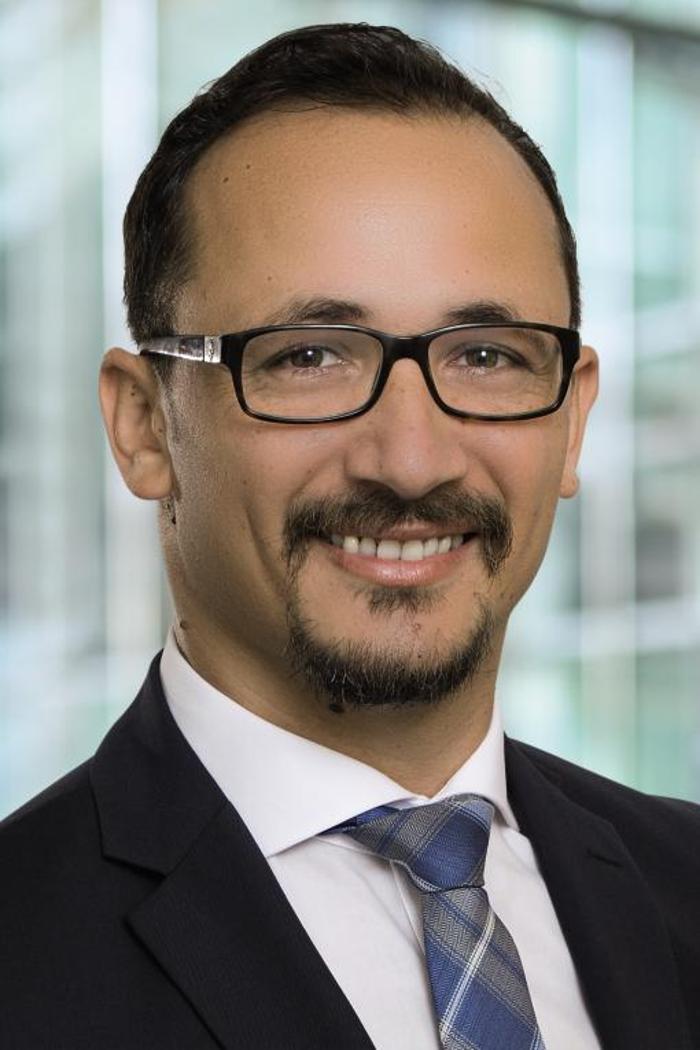 ERGO Versicherung Ersel Korkmaz, An der Burg Sülz in Lohmar