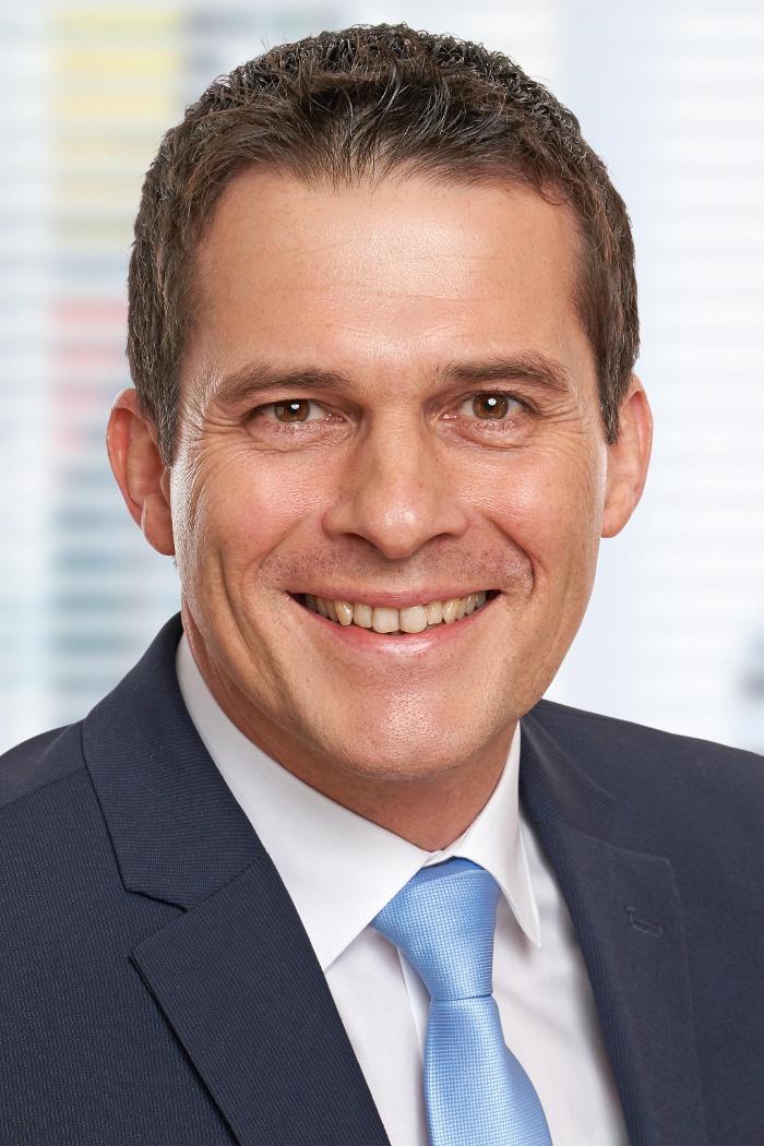 ERGO Versicherung Volker Menkens, Hauptstraße in Hatten