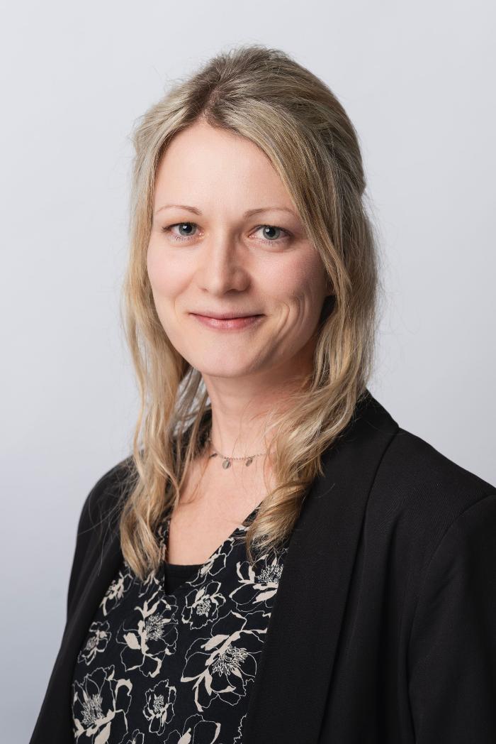 ERGO Versicherung Isabell Lindner, Hanfgrundstraße in Coswig