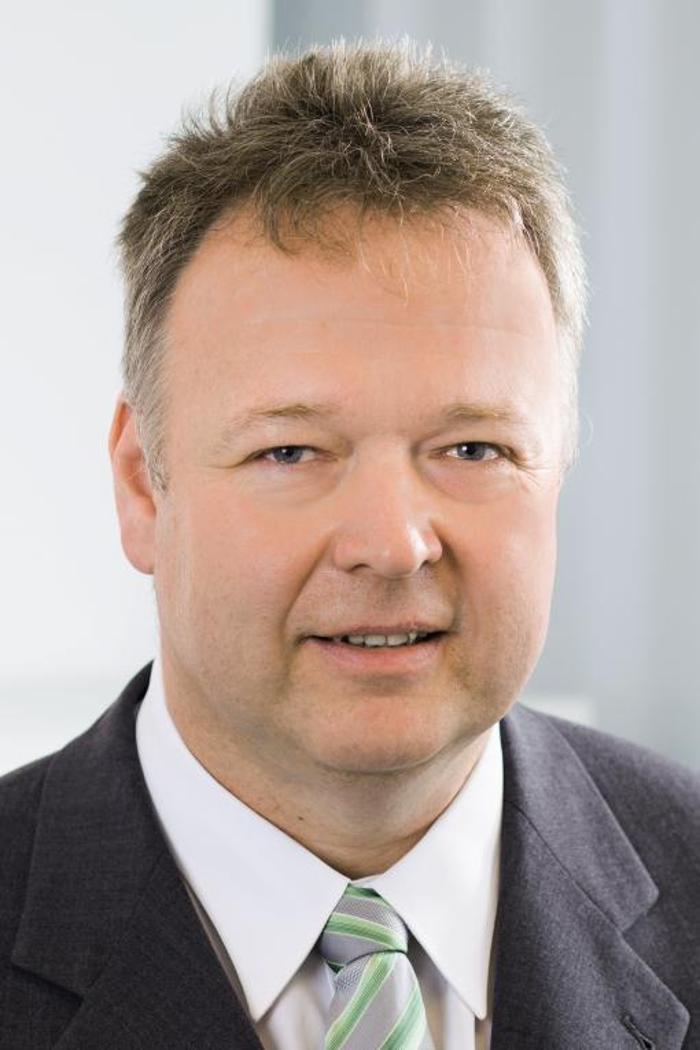 ERGO Versicherung Gunther Homrighausen, Ernsdorfstraße in Kreuztal