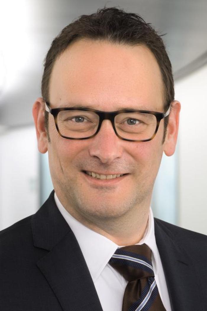 ERGO Versicherung Marc Horsch, Raiffeisenstraße in Bad Abbach