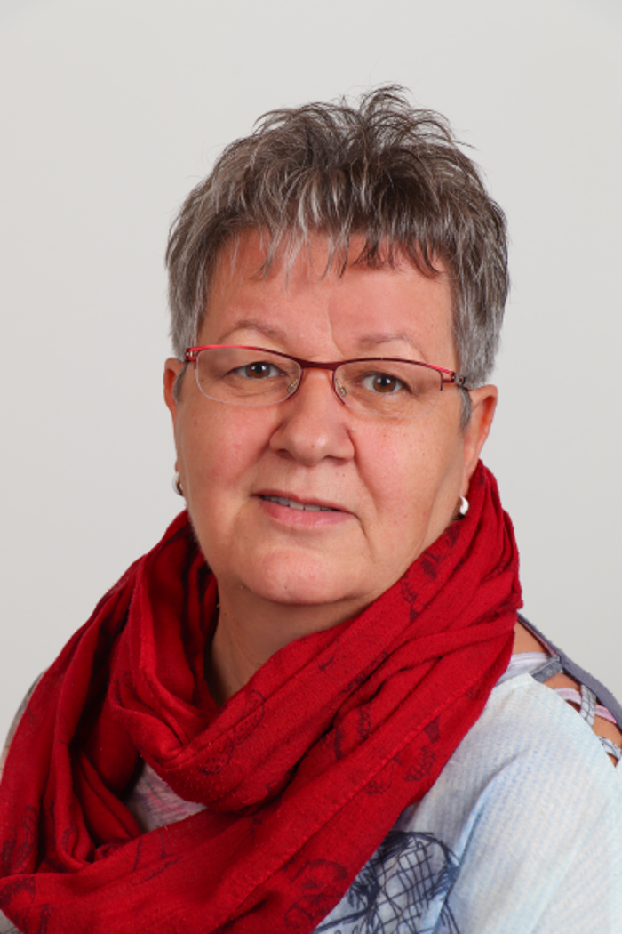 ERGO Versicherung Jaqueline Ihlenburg, Potsdamer Straße in Ludwigsfelde