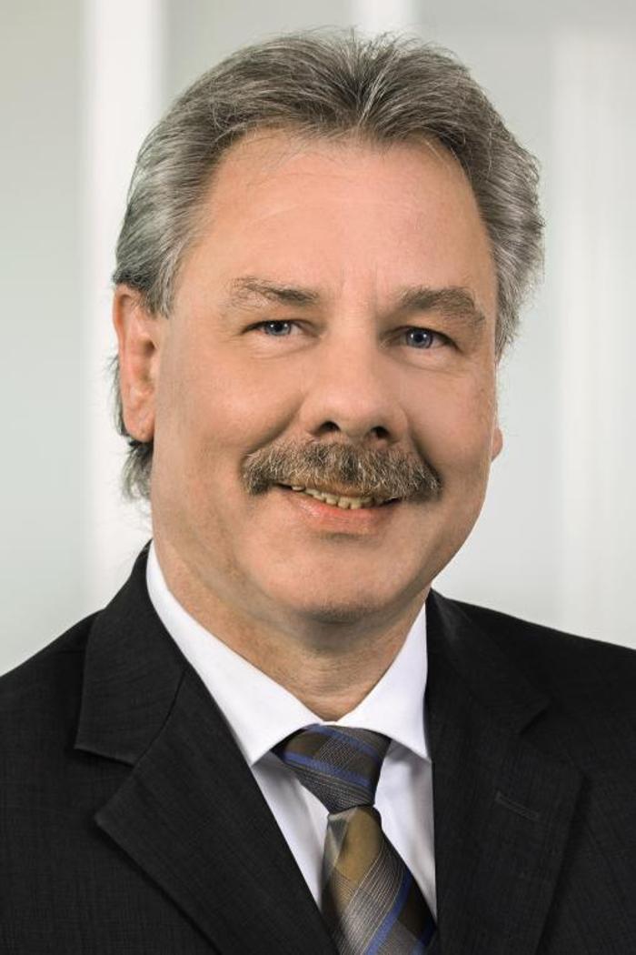 ERGO Versicherung Dietmar Lutz, Am Wiesenrain in Limbach