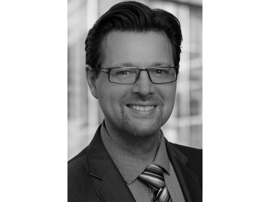 ERGO Versicherung Martin Peter Christjani, Bahnhofstraße in Brachbach