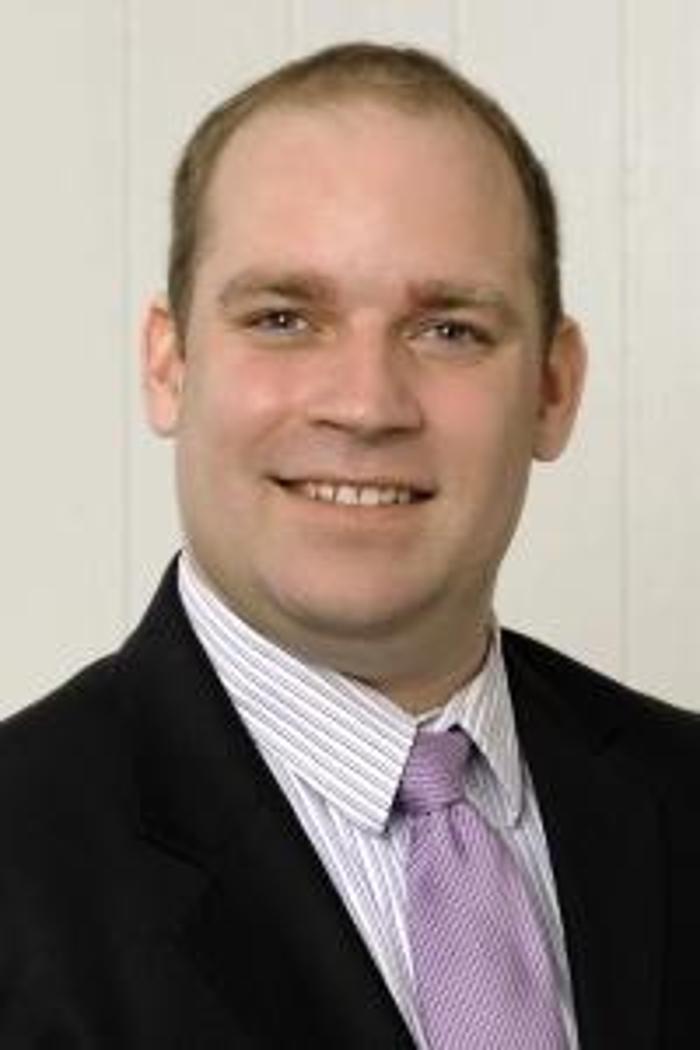 ERGO Versicherung Arne Briesnitz, Bahnhofstraße in Neidenstein