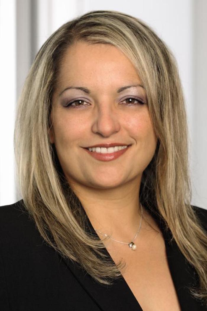 ERGO Versicherung Tina Spagnolo, Kreisstraße in Saarbrücken