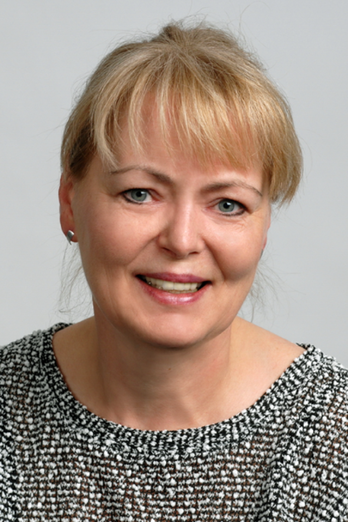 ERGO Versicherung Ines Adam, Lychener Straße in Berlin