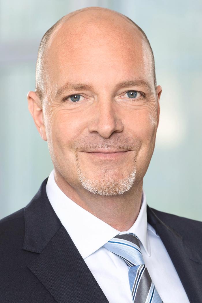 ERGO Versicherung Florian Bruhn, Ellerbeker Straße in Bönningstedt