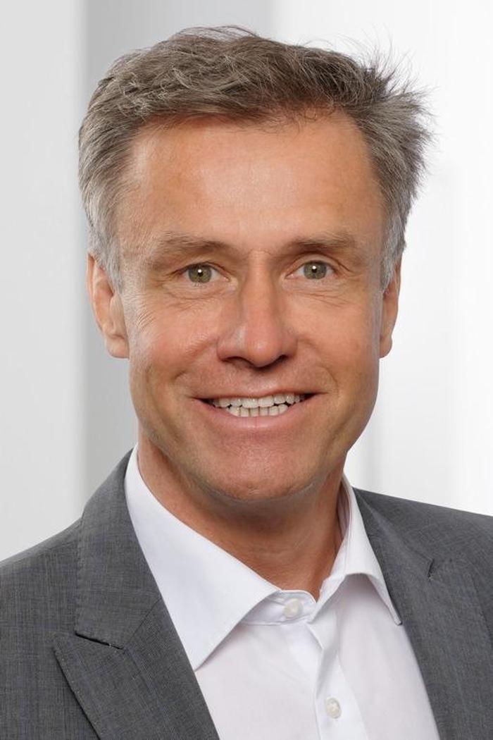 ERGO Versicherung Olaf Engelhardt, Am Kaiser-Friedrich-Bad in Wiesbaden