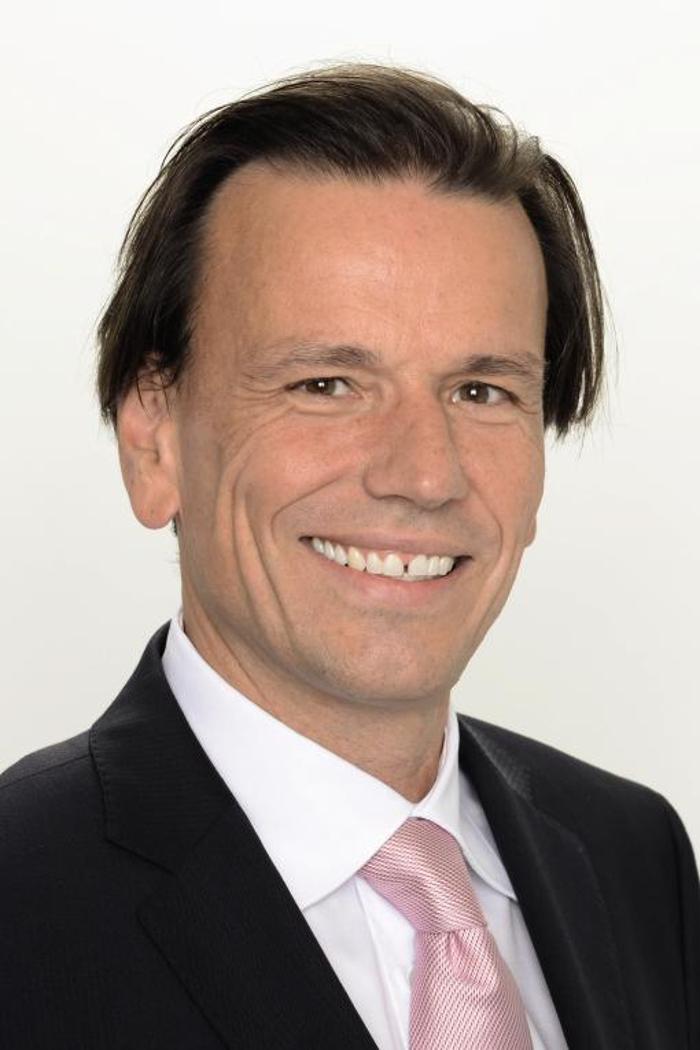 ERGO Versicherung Stefan Vogel, Ferdinandstr. in Berlin