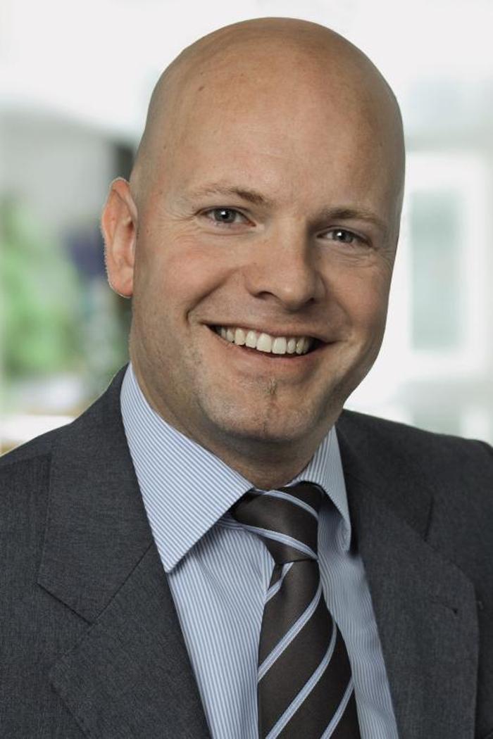 ERGO Versicherung Markus Baltzer, Hauptstrasse in Ismaning