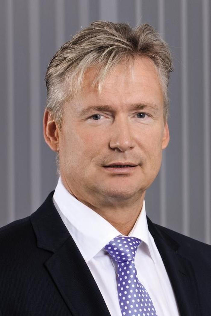 ERGO Versicherung Mike Gebhardt, Am Falkenberg in Berlin