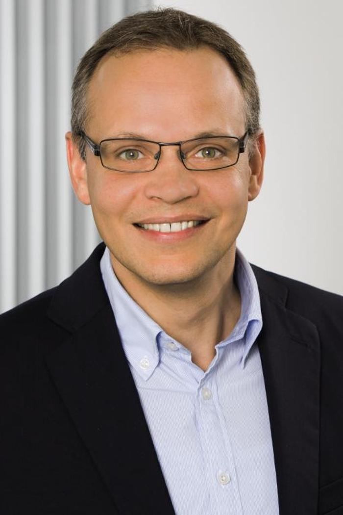 ERGO Versicherung Volker Fischer, Feldstraße in Mönchengladbach