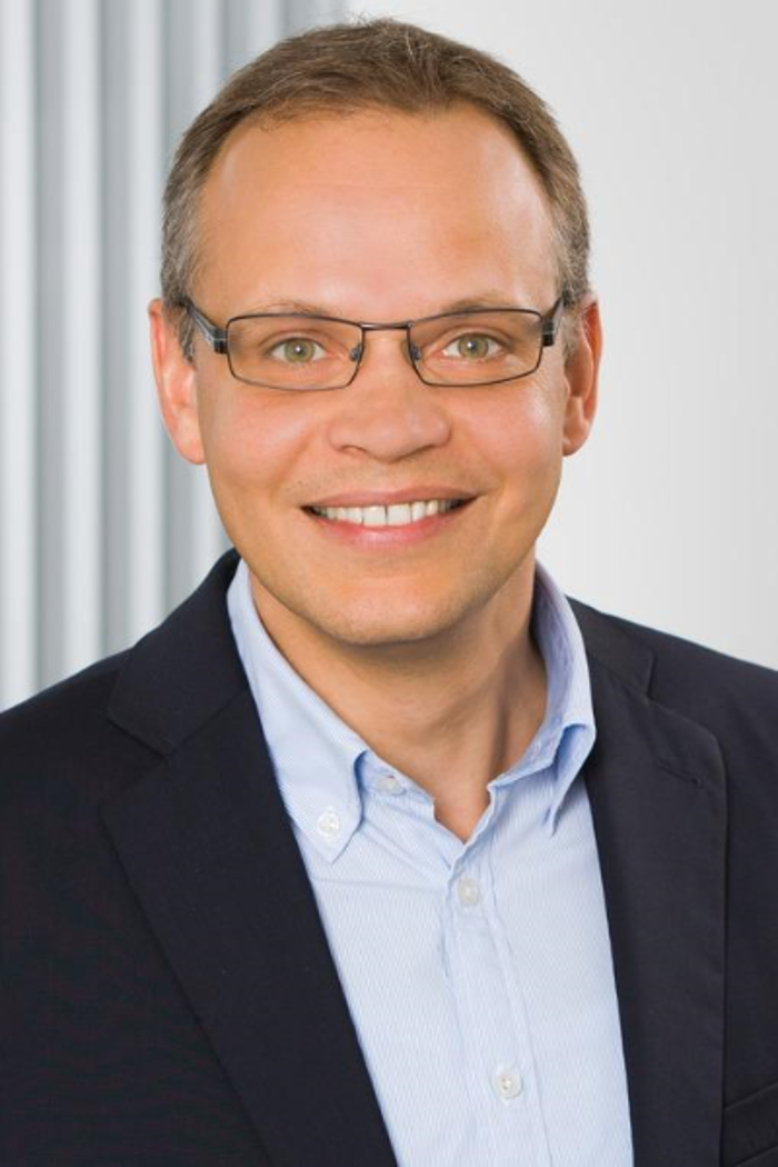 ERGO Versicherung Volker Fischer, Feldstraße in Mönchengladbach