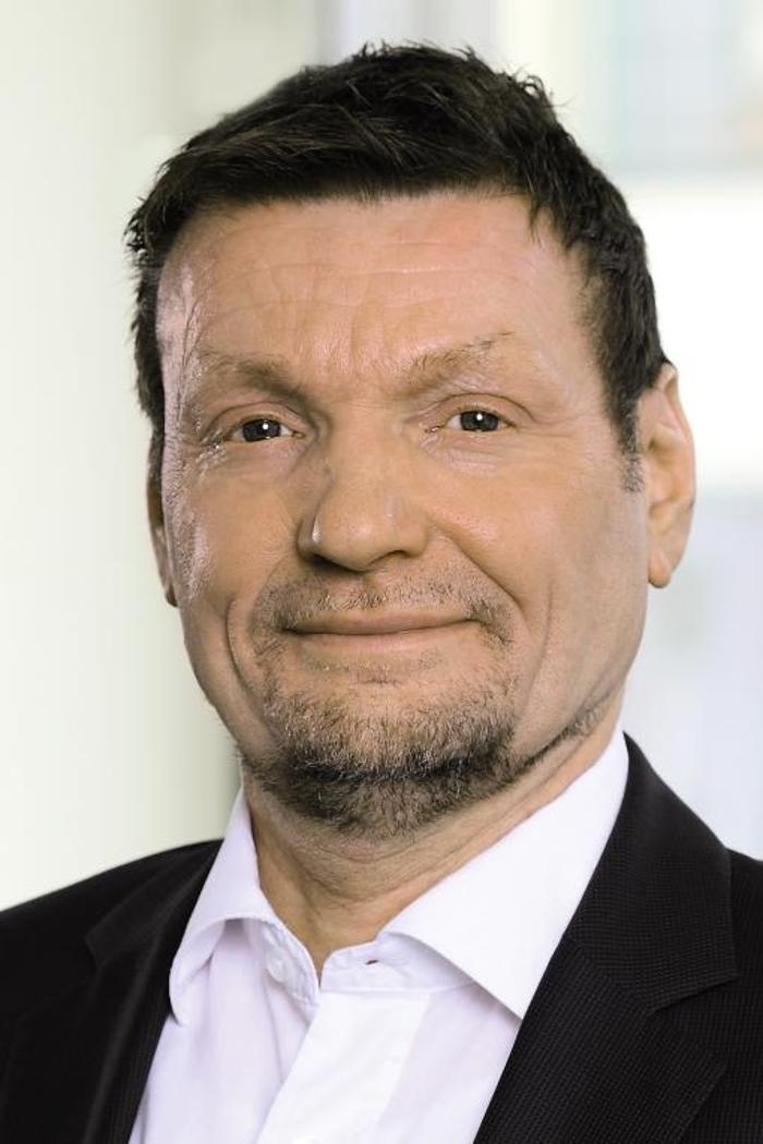 ERGO Versicherung Achim Laumann, Bachstraße in Hückeswagen