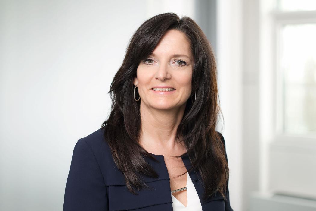 ERGO Versicherung Christa Tellmann, Ingolstädter Straße in Weichering