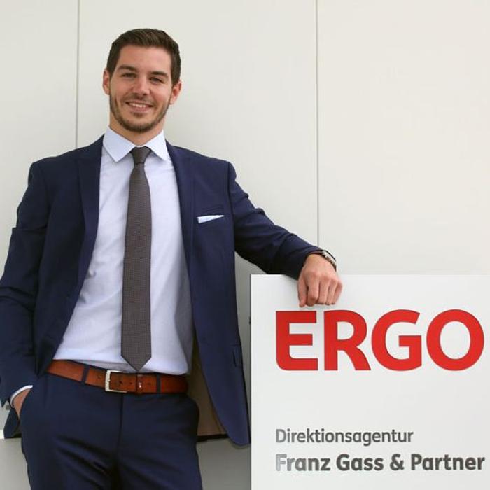 ERGO Versicherung Benjamin Gaß, Schulstraße in Kuhardt