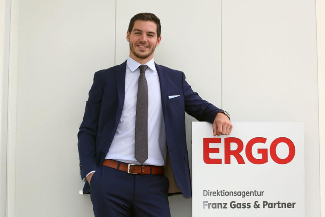 ERGO Versicherung Benjamin Gaß, Schulstraße in Kuhardt