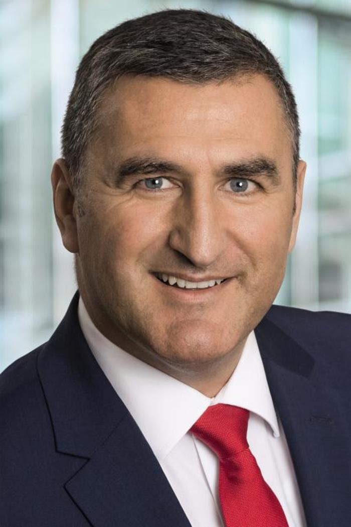 ERGO Versicherung Martin Obertshauser, Haydnstraße in Schwandorf