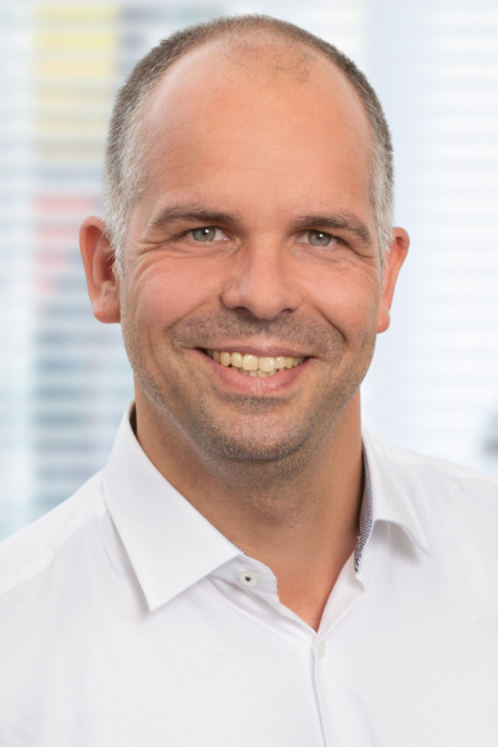 ERGO Versicherung Jürgen Schmitt, Marktstraße in Kitzingen