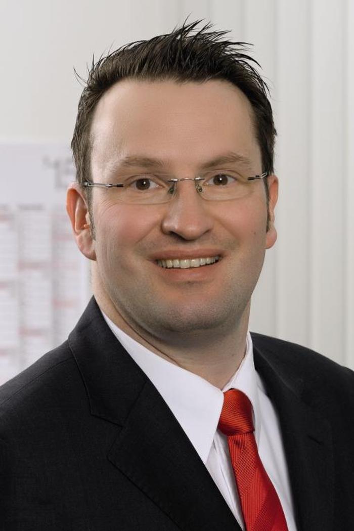 ERGO Versicherung Ralf Edelmann, Geschwister-Scholl-Platz in Aschaffenburg