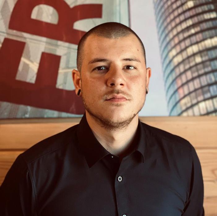 ERGO Versicherung Simon Winklhofer, Wiesenweg in Straubenhardt