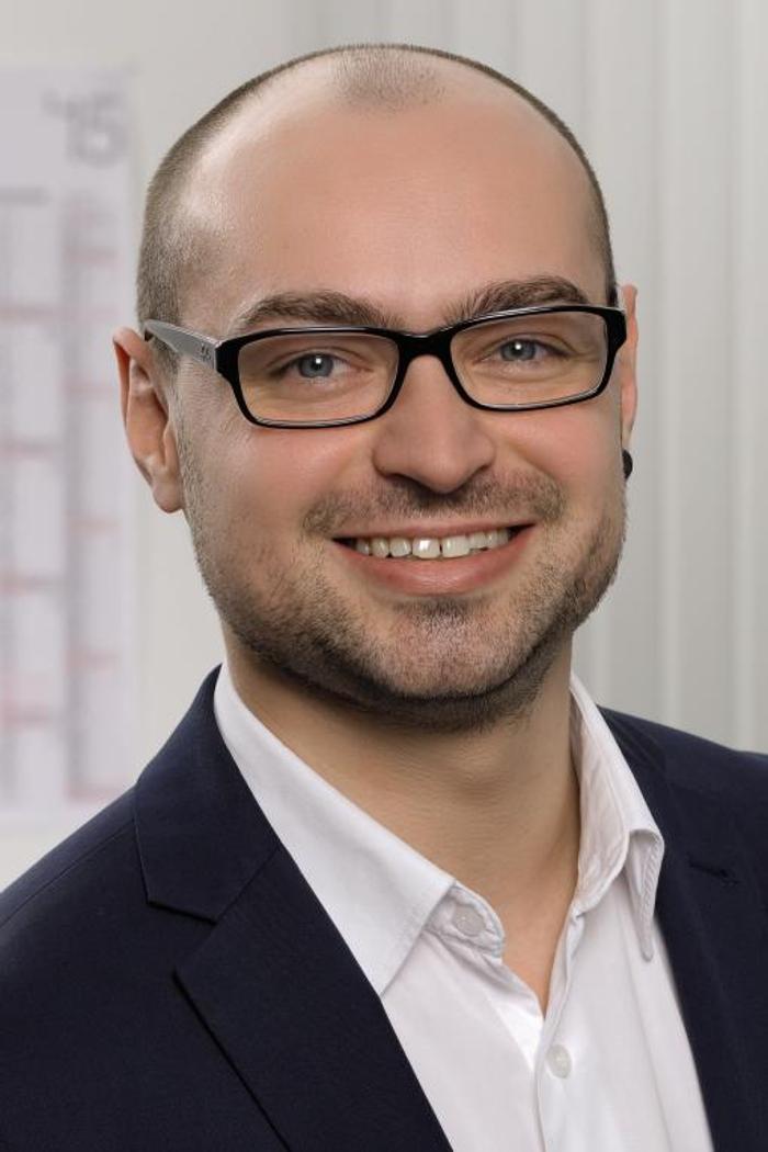 ERGO Versicherung Pierre Langrock & Henrik Baumann, Engelplatz in Miltenberg