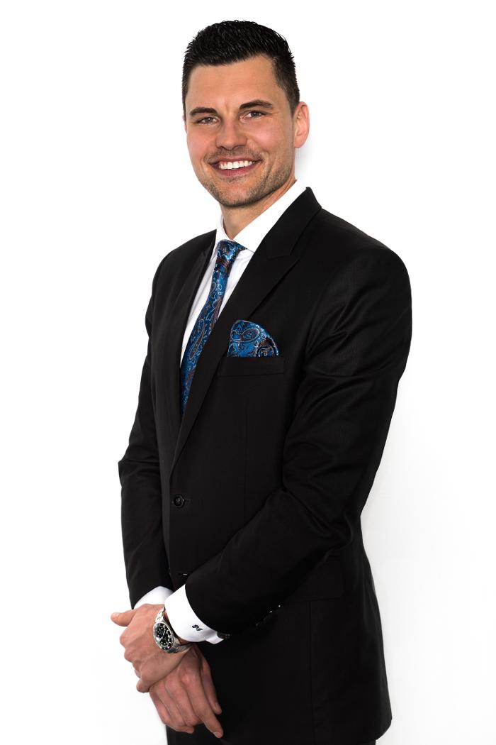 ERGO Versicherung Phillip Ingenhaag, Immendorfer Straße in Hürth