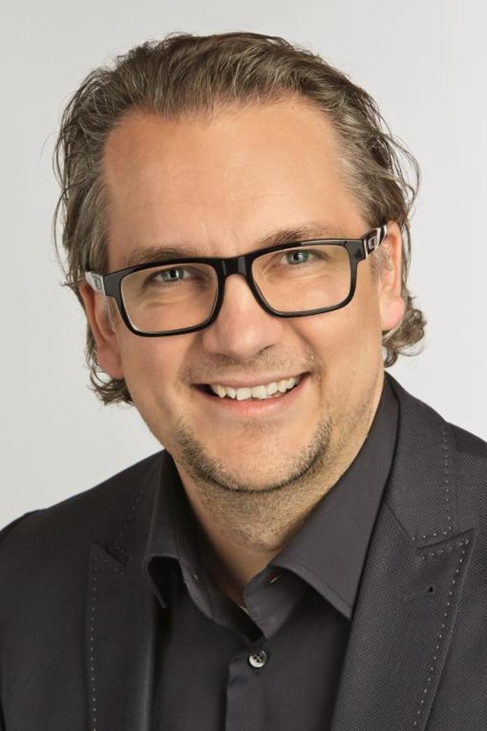 ERGO Versicherung / DKV Tim Lipps, Gerichtsstraße in Hagen