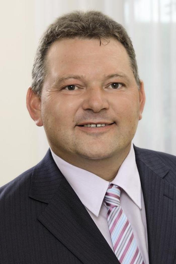 ERGO Versicherung Franz Zeman-Zachar, Staarenbergstraße in Kraichtal