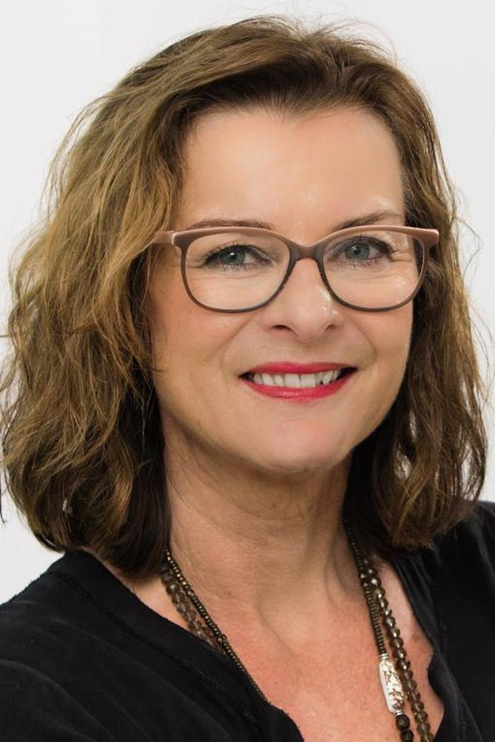 ERGO Versicherung / DKV Iris Willms, Maxstraße in Bonn