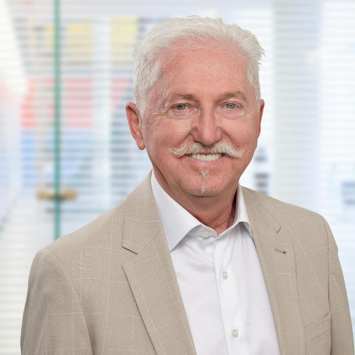 ERGO Versicherung / DKV Jürgen Hüby, Niebuhrstraße in Köln