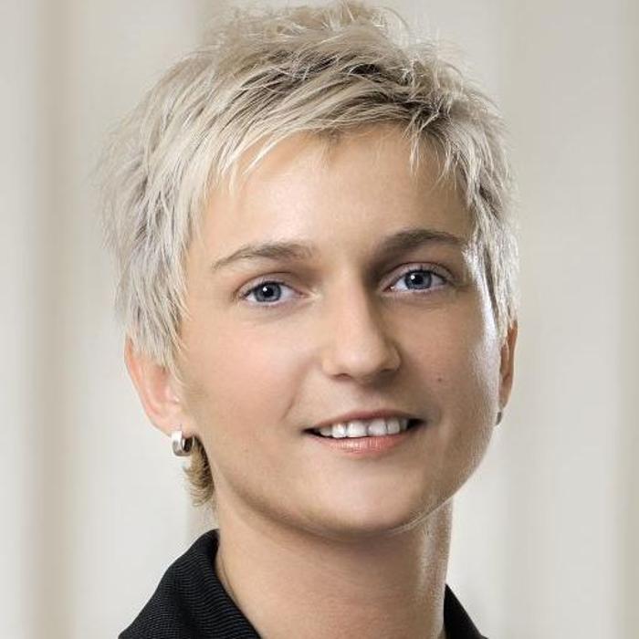 ERGO Versicherung / DKV Nicole Fehrmann, Schandauer Straße in Dresden