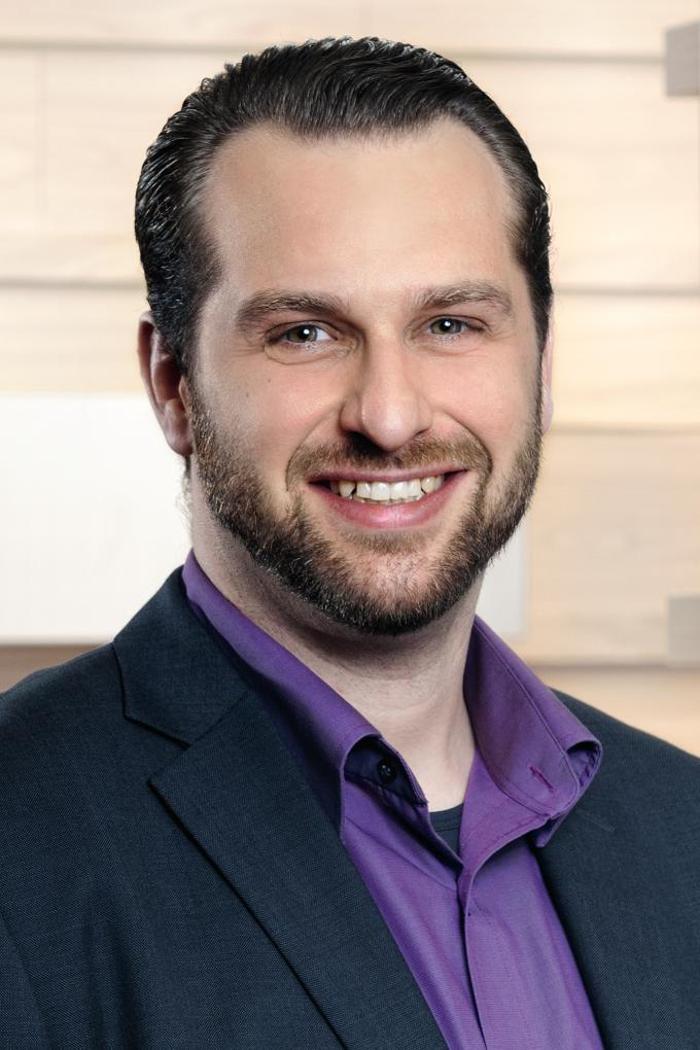 ERGO Versicherung Benjamin Gruhl, Geibelstraße in Berlin