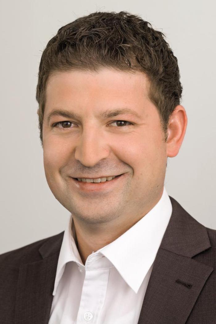 ERGO Versicherung Eugen Blehm, St.-Egrève-Straße in Karben