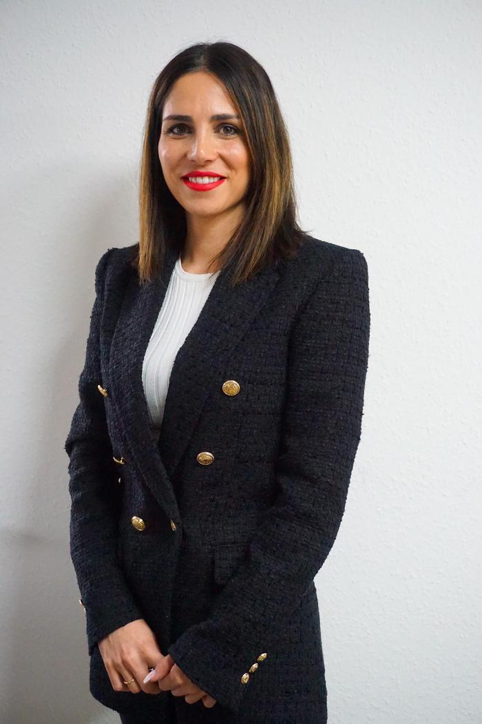 ERGO Versicherung Behnaz Nassai, An der Burg Sülz in Lohmar