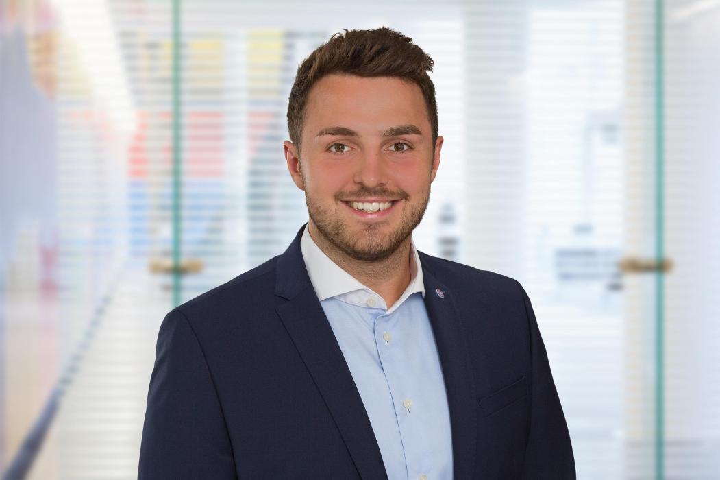 ERGO Versicherung Maximilian Hammacher, Birkerstraße in Solingen