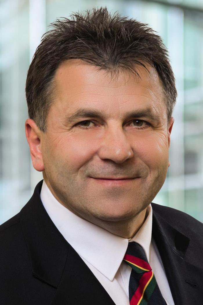 ERGO Versicherung Christoph Lichter, Ladestraße in Korschenbroich