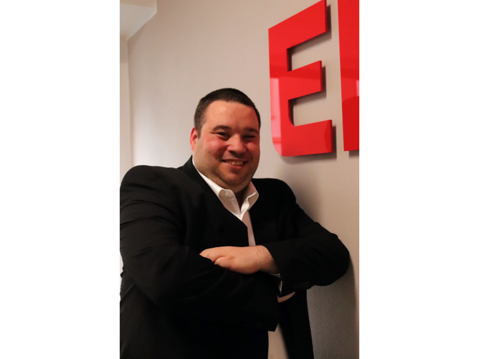 ERGO Versicherung Manfred Eversheim, Berliner Straße in Köln