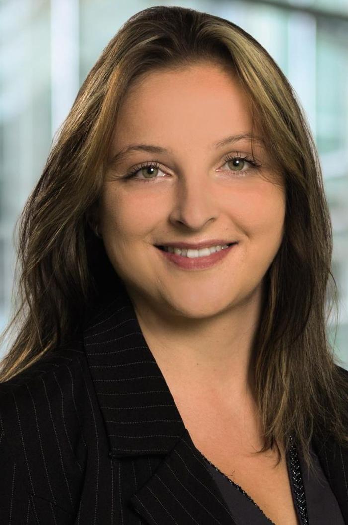 ERGO Versicherung Jenny Hocke, Hauptstraße in Riesa