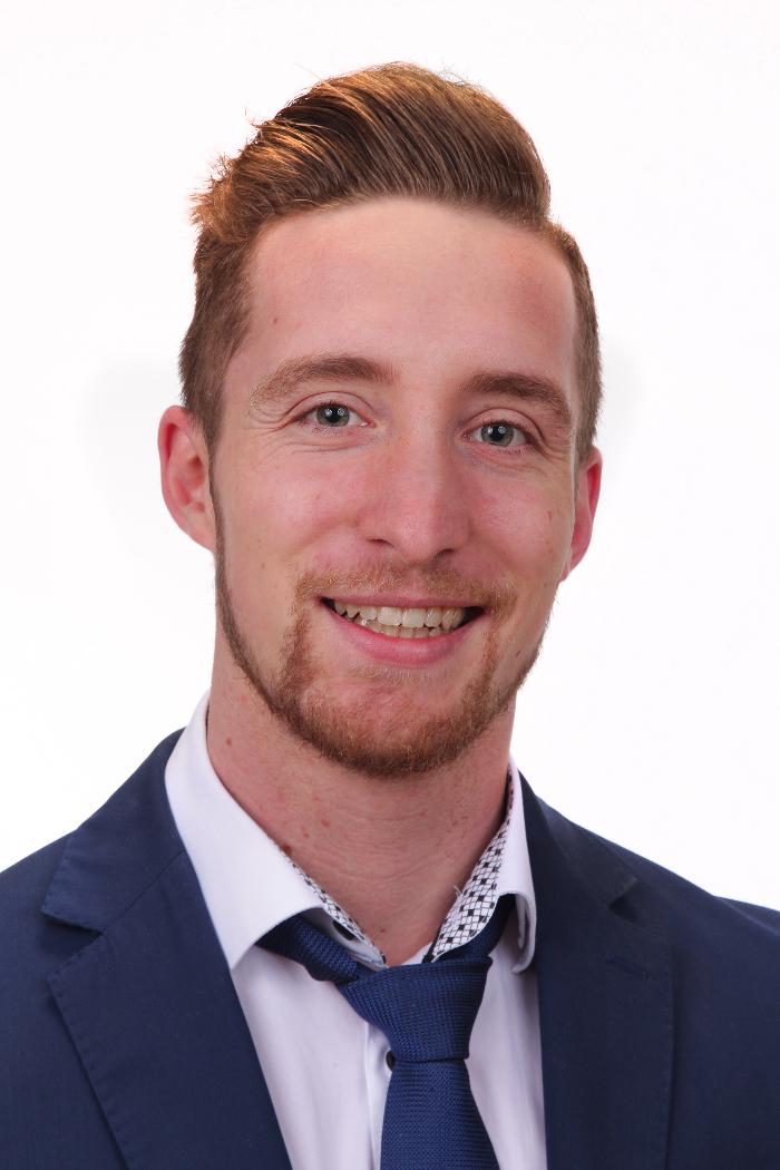 ERGO Versicherung Dennis Gabler, Marktplatz in Burglengenfeld