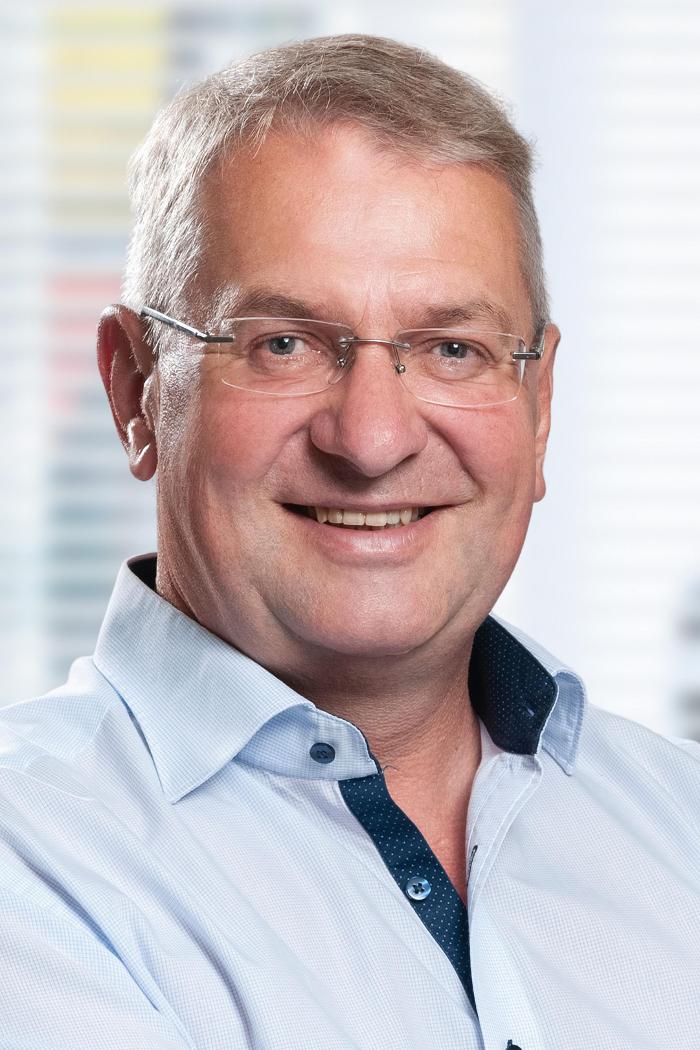 ERGO Versicherung Birgo Helberg, Dorfstraße in Sülstorf