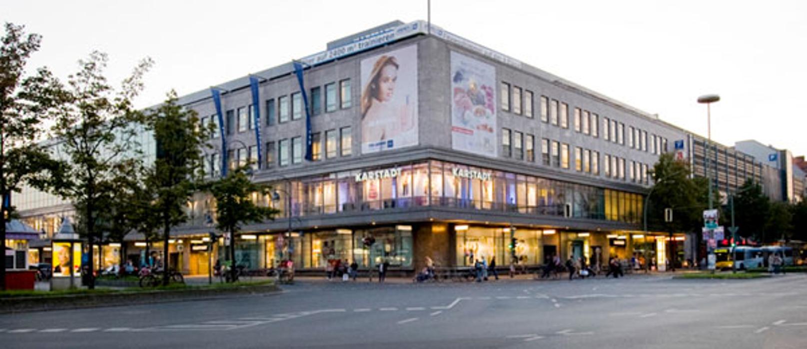 GALERIA Berlin Hermannplatz, Hermannplatz in Berlin