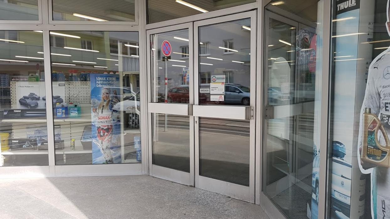 Birner Wien Donaustadt, Donaufelder Straße in Wien